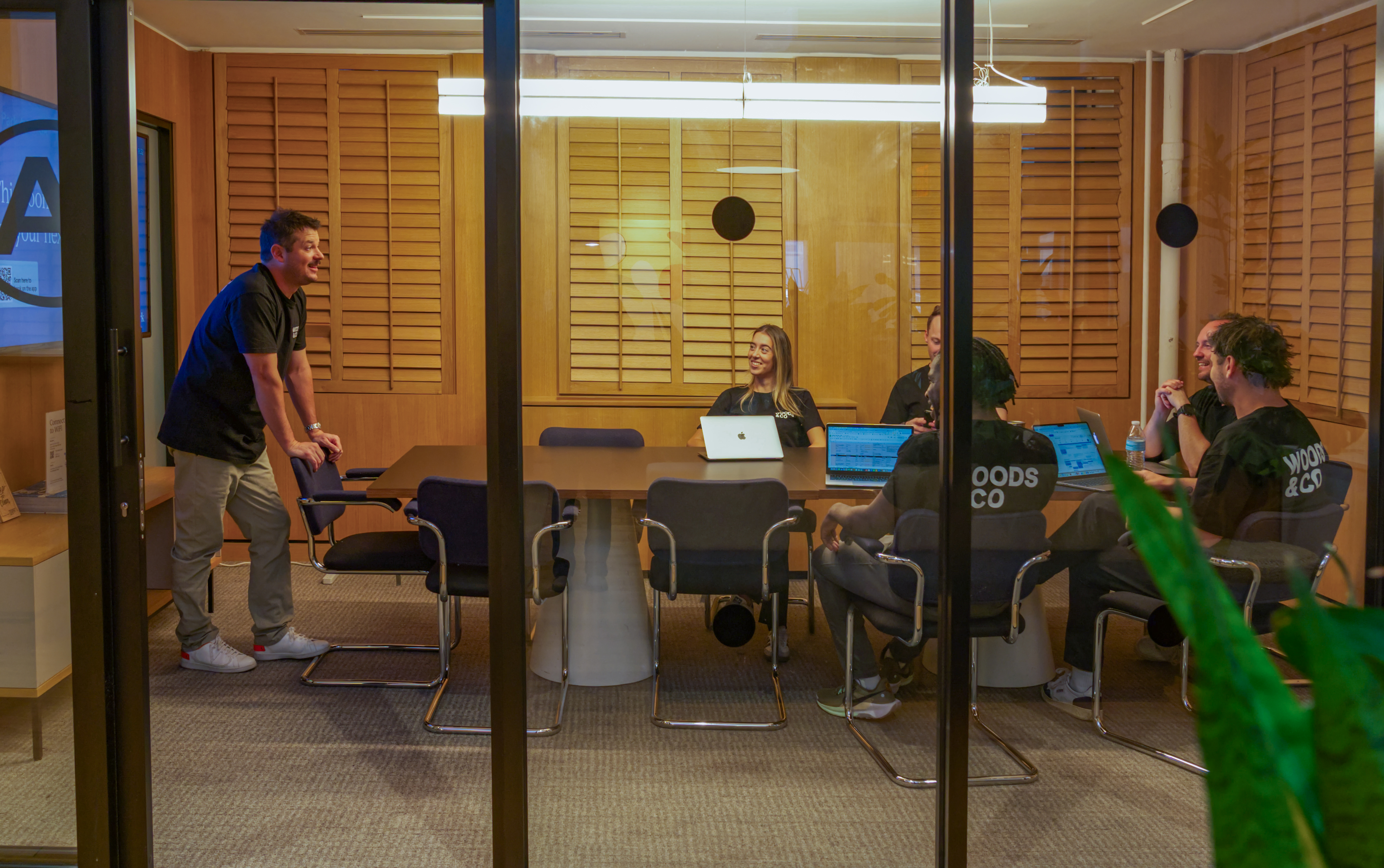 boardroom_2_DSC09889 (4).jpg