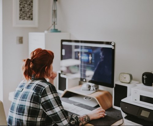 the-pros-and-cons-of-working-from-home.jpg